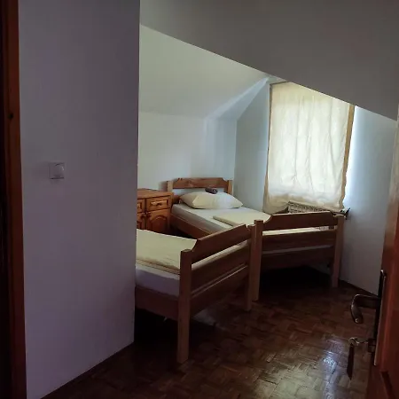 Motel Estrada Ostrozac *
